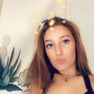 Meet your Posher, Isabella